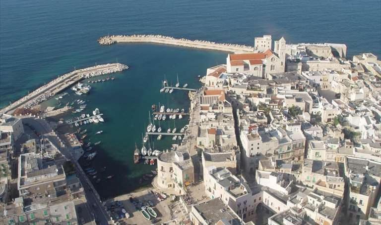 A Casa Mia Bed & Breakfast Giovinazzo Exterior photo